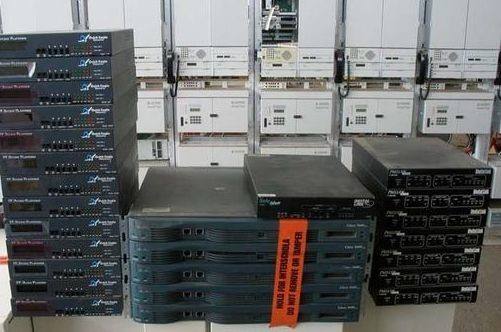 �Ϻ��ɷ��������ա�