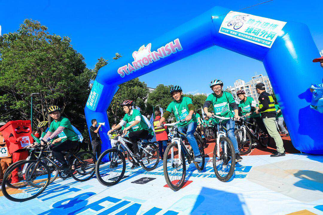 �Ϻ��ٰ���ɫ���������� �����������ƹ㡰�������ࡱ��