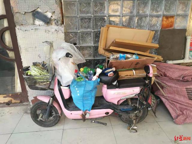 �Ϻ��������ࡰ���¡����ۣ���Ʒ������ҵ�Ѵ��ھޱ�ǰҹ��